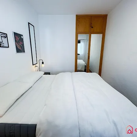 Casa Hamburgo * أوروبيسا ذيل مار